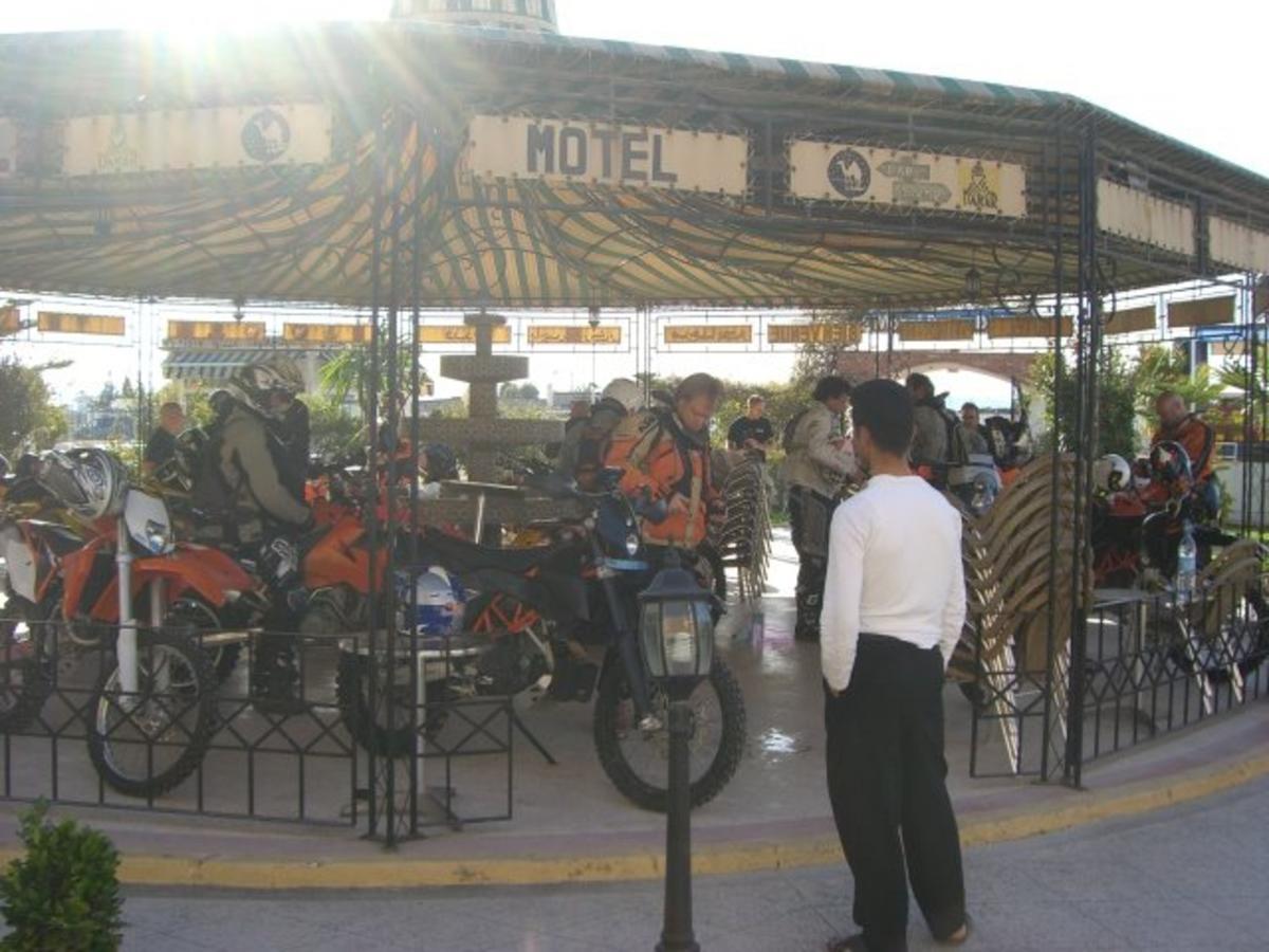 Motel Paris Dakar Selouane Exterior photo